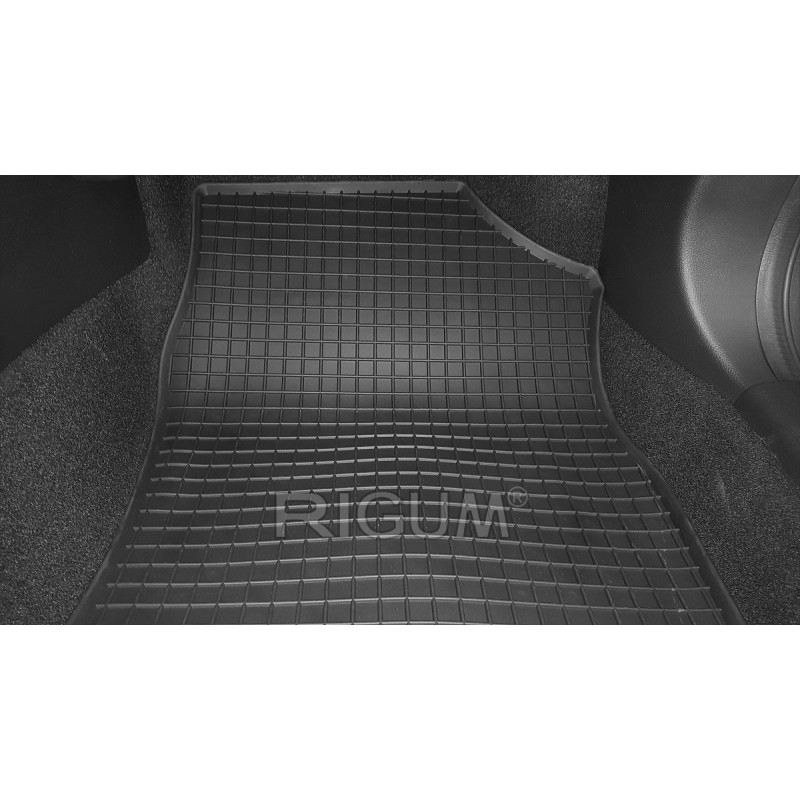 Gumijas auto paklāji HONDA CIVIC (2017-...) RIGUM, melni