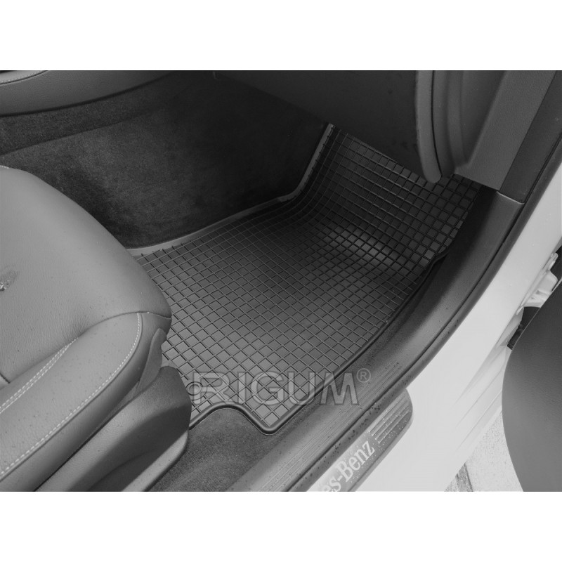 Gumijas auto paklāji Mercedes-Benz E-class W213 (2016-...) RIGUM, melni