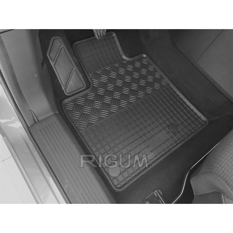 Gumijas auto paklāji NISSAN QASHQAI (2021-...) RIGUM, melni