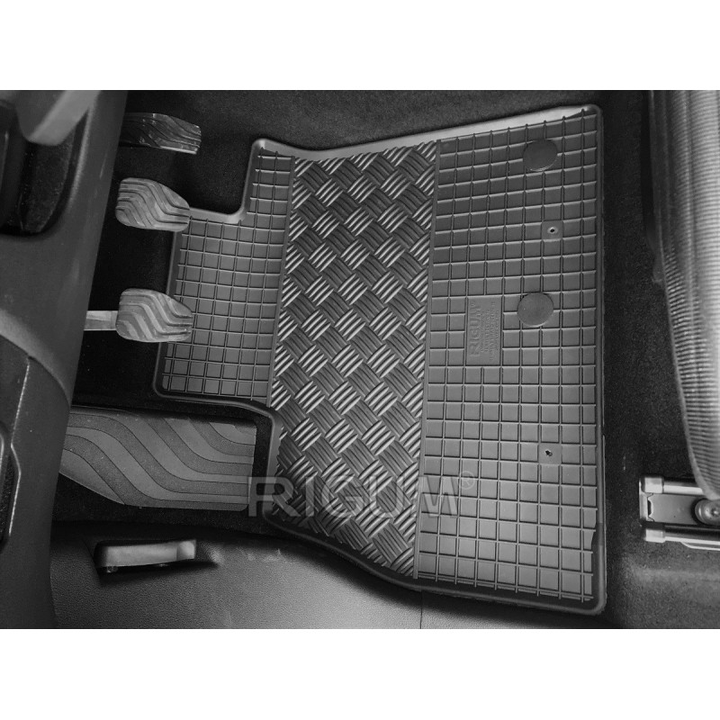Gumijas auto paklāji RENAULT GRAND SCENIC (2016-...) RIGUM, melni