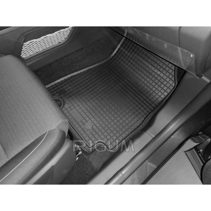 Gumijas auto paklāji RENAULT ARKANA (2021-...) RIGUM, melni
