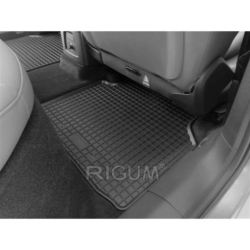 Gumijas auto paklāji ŠKODA ENIAQ (2021-...) RIGUM, melni